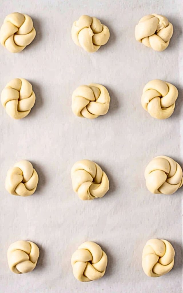 Garlic Knots Homemade 4 4 43