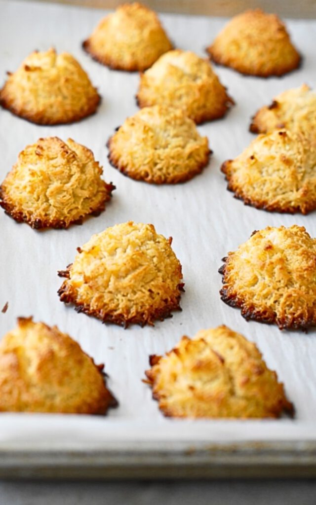 Coconut Macaroon Biscuits 7 6 7